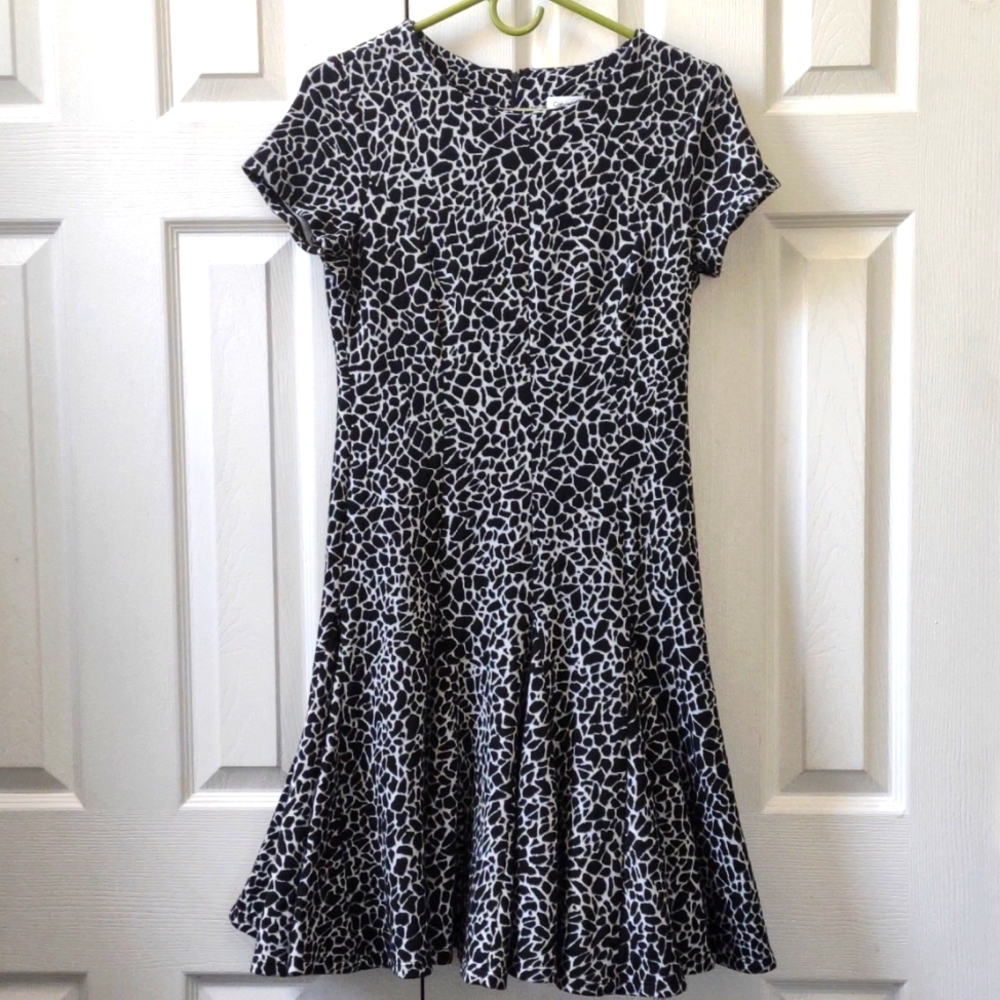 Calvin Klein knit black and white pattern dress